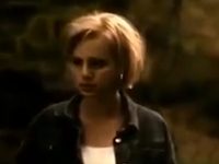  (1998) 
