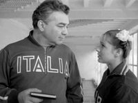   (1963)