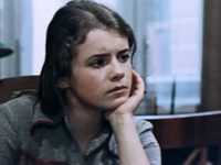   (1977) -  16