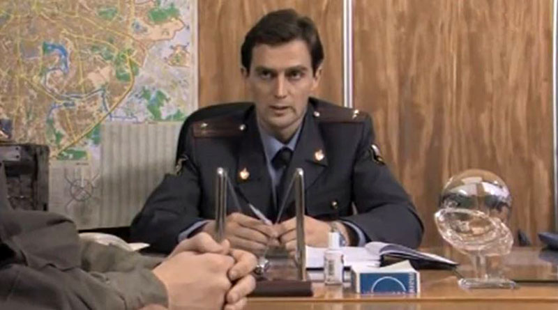 Пуля-Дура 5 - Изумрудное Дело Агента – Эротические Сцены