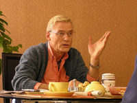   (2006)