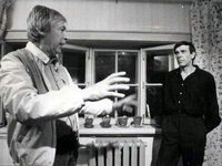   (1986)