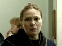  (2002) 
