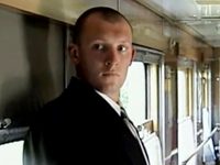  (2002) 
