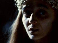  (2000) 
