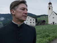   (2019)