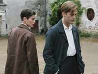   (2006) 
