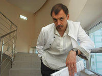   (2007)