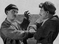   (1927) 
