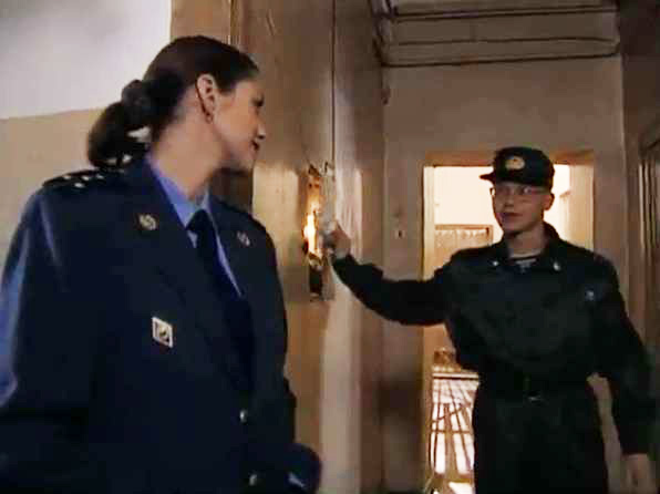  -1 (2001) -  