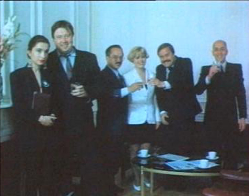 Обворожительная Брюнетка В Трусиках – Устрицы Из Лозанны 1992 Обворожительная Брюнетка В Трусиках – Устрицы Из Лозанны 1992