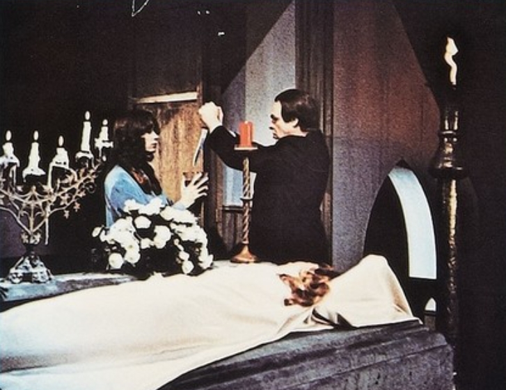  (1971)