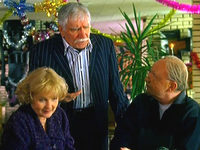 32-  (2004) -  2
