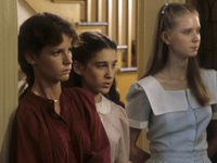  ,   (1982) 
