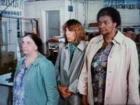   (1983) 

