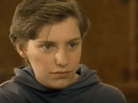   (2000) 
