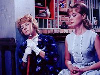   (1963) 
