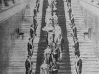    (1923) 
