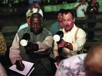   (2001) 
