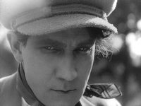   (1923) 
