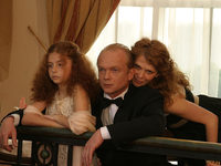    (2006) 
