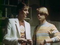   (1985) 
