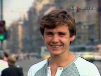     (1986) 
