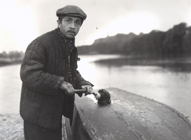    (1965)