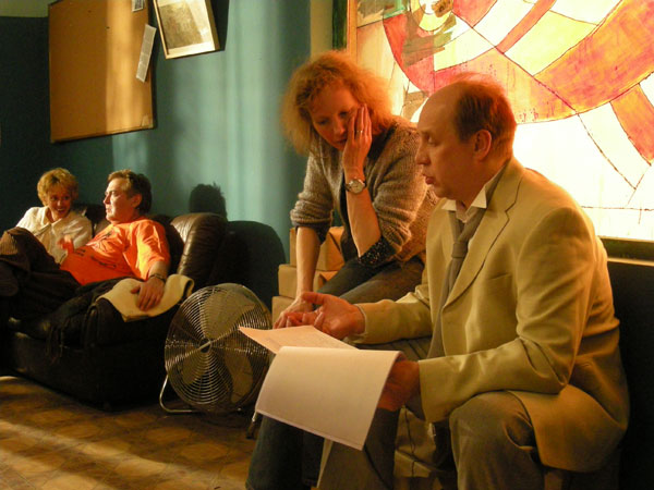   ,    (2010)