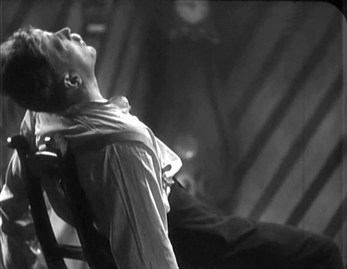  (1933)