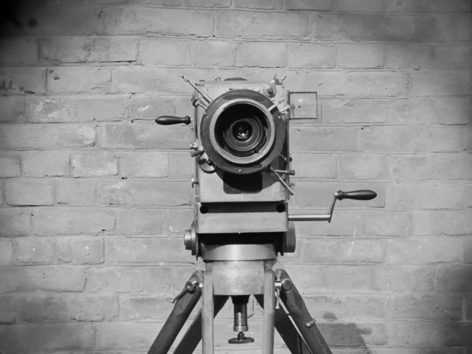    (1928)