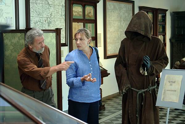 -6 (2011)