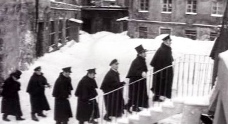    (1966)