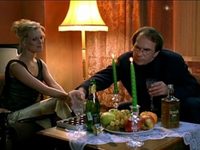  (2001) 
