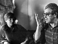   (1982) 
