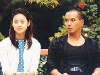   (2001) 

