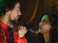    (2008) 
