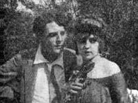     (1923) 
