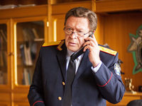   (2015) 
