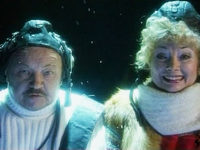  (2000) 
