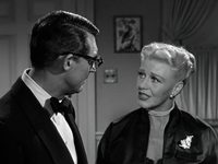   (1952)