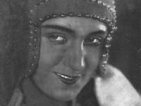   (1927)