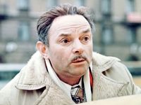     (1976) 

