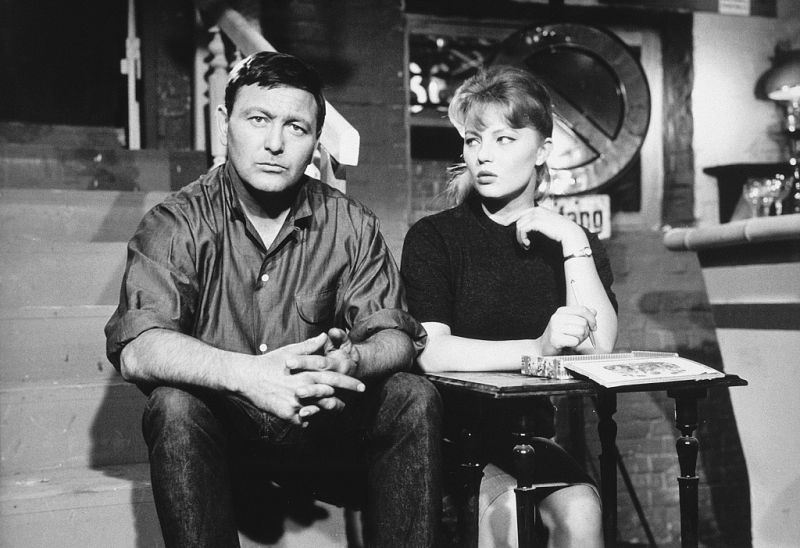    (1960)
