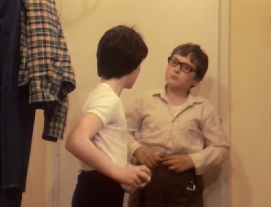    (1982)