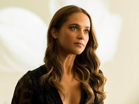   Tomb Raider    
