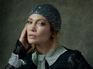       Vogue