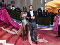 Met Gala 2022:  ,     