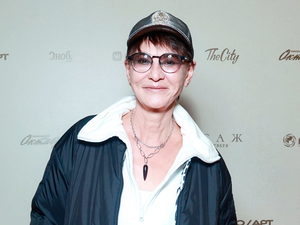 Тугие рамки стандартов: Ирина Хакамада, Алёна Водонаева и Анна Чурина
