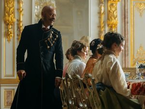 Федор Бондарчук и Виктория Исакова сыграли в сериале «Чистые» об эпохе декаданса